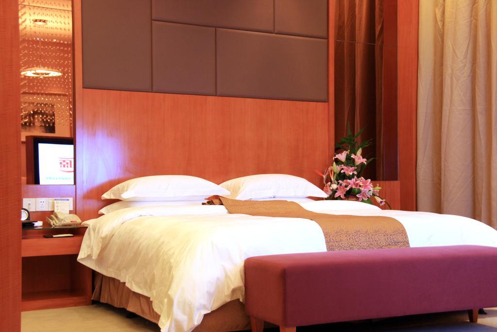 Oriental Hotel Tong Xiang Jiaxing Exterior photo