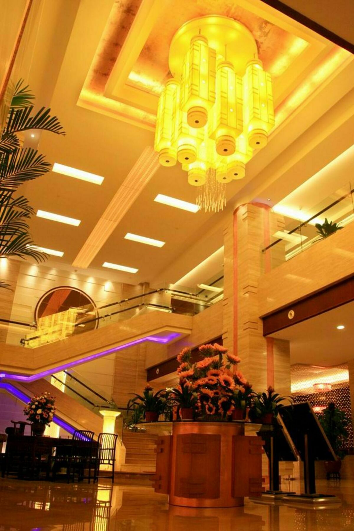 Oriental Hotel Tong Xiang Jiaxing Exterior photo